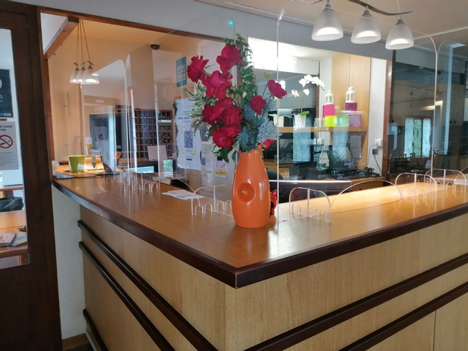 Public Area 3, Kyriad Direct METZ NORD - Woippy, Moselle
