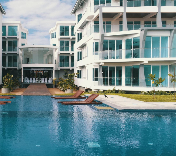 Sport & Beauty 5, Beach Paradise by Oceanfront Condos, Kuchchaveli