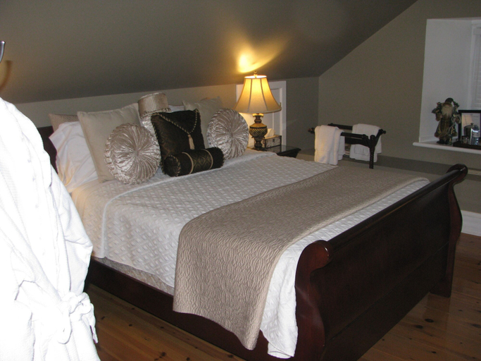 Bedroom 3, Clyde Hall Bed and Breakfast, Lanark