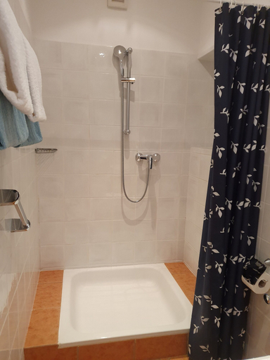 Bathroom 4, Villa Kleiner, Mošćenička Draga