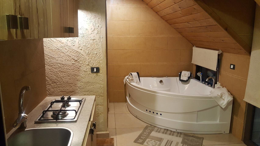 Bathroom 3, Villetta Di Faraya, Kasrouane