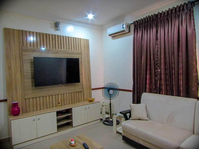 Others 4, UPGATES ENTERPRISE -HOMES & SUITES, Ife North