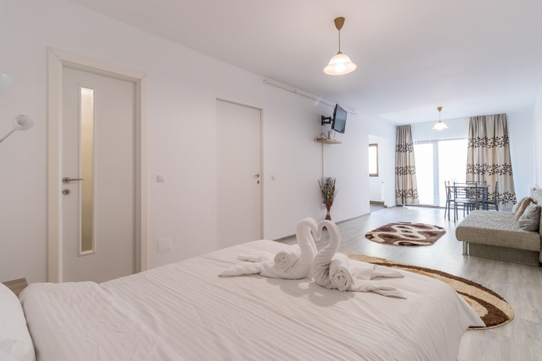 Bedroom 2, Nicobri Studios, Floresti