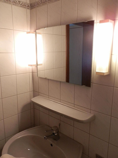 Bathroom 5, Landhotel Loewen, Schwarzwald-Baar-Kreis