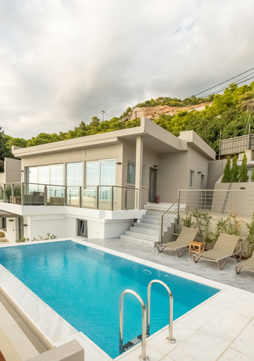 Sport & Beauty 2, Pefkaki Boutique Hotel Loutraki, Peloponnese