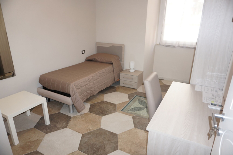 Bedroom 4, Residence Stendhal Guest House, Roma