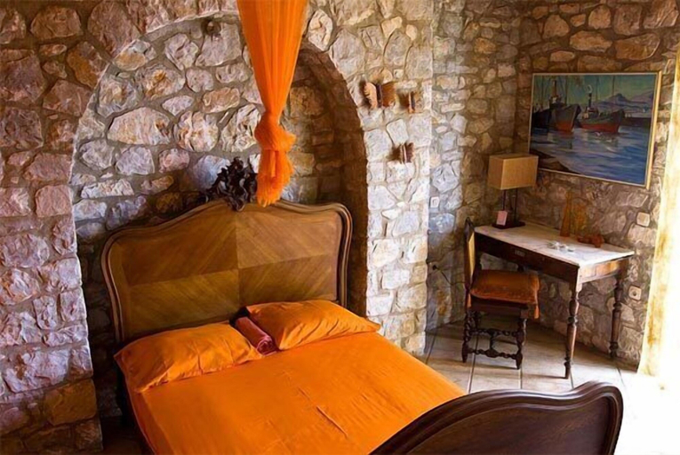 Others 5, Aoritis Villas, Crete