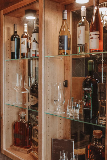 Food & Drinks 5, Hotel Schwarzer Adler, Friesland