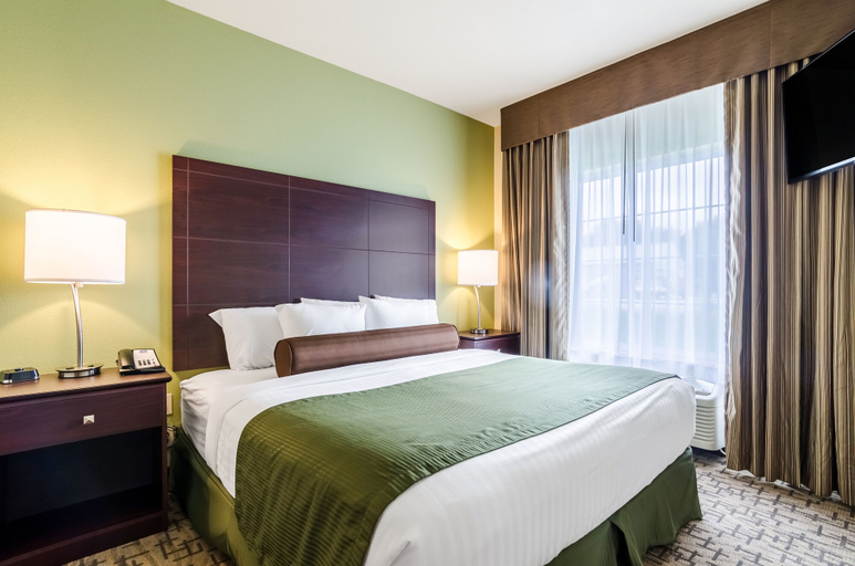 Bedroom 2, Cobblestone Hotel & Suites - Erie, Erie