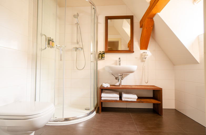 Bathroom 4, Hotel Golden Key Prague, Praha 6