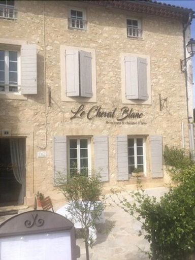 Exterior & Views, Le Cheval Blanc, Vaucluse