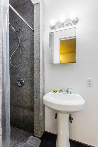 Bathroom 3, Studios in New York, New York