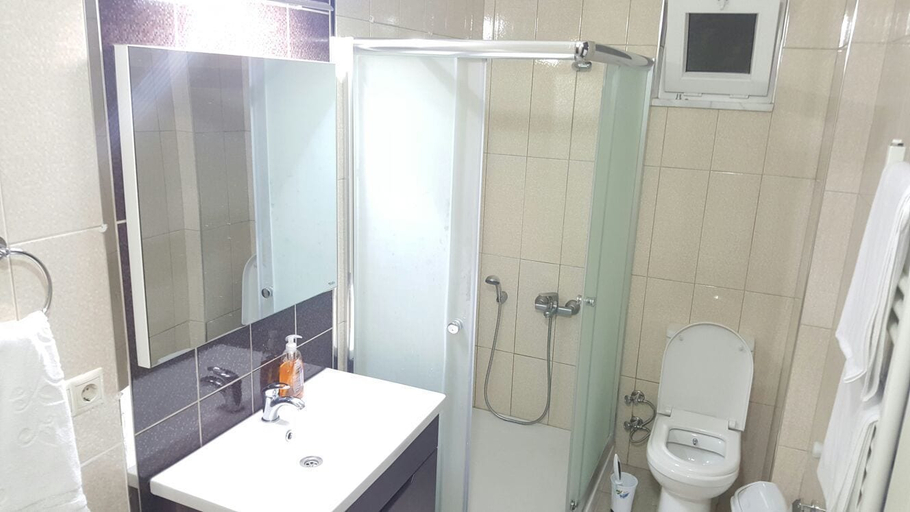 Bathroom, Lale Apart, Merkez