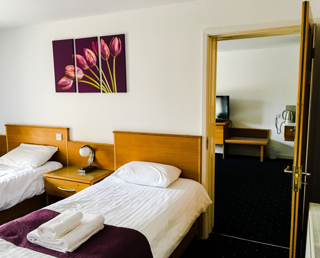 Bedroom 2, The Beach Motel, Gwynedd