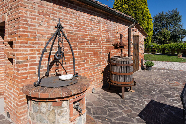 Exterior & Views 2, Borgo Terrosi, Siena