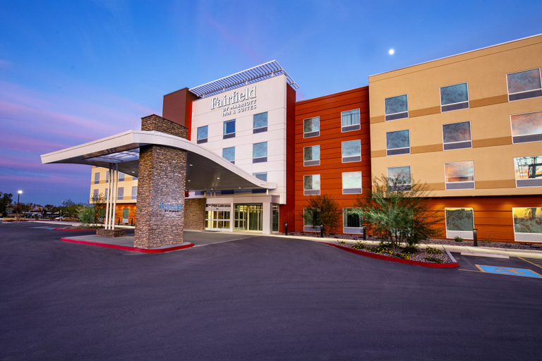 Exterior & Views 2, Fairfield Inn & Suites by Marriott Phoenix West/Tolleson, Maricopa