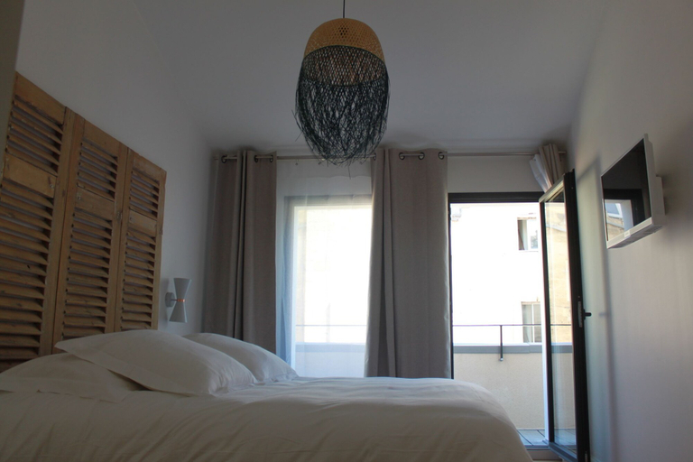 Bedroom 3, La Maison Odeia, Gironde