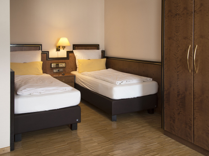 Bedroom 3, Posthaus Hotel Residenz, Hochtaunuskreis