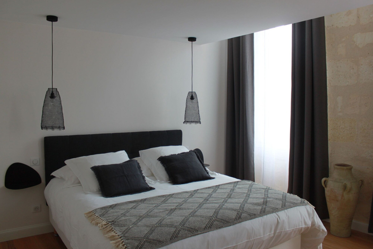 Bedroom 3, La Maison Odeia, Gironde