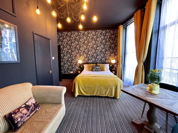 Sport & Beauty, Brighton Black Hotel & Hot Tubs, Brighton and Hove