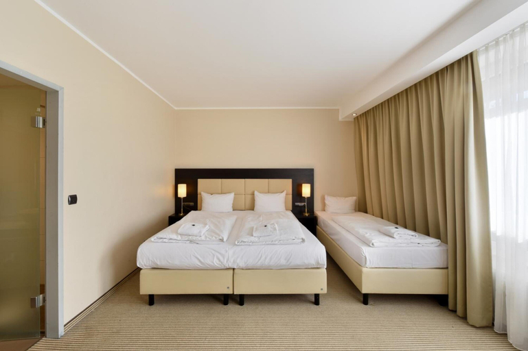 Bedroom 5, Hotel am Karlstor, Karlsruhe