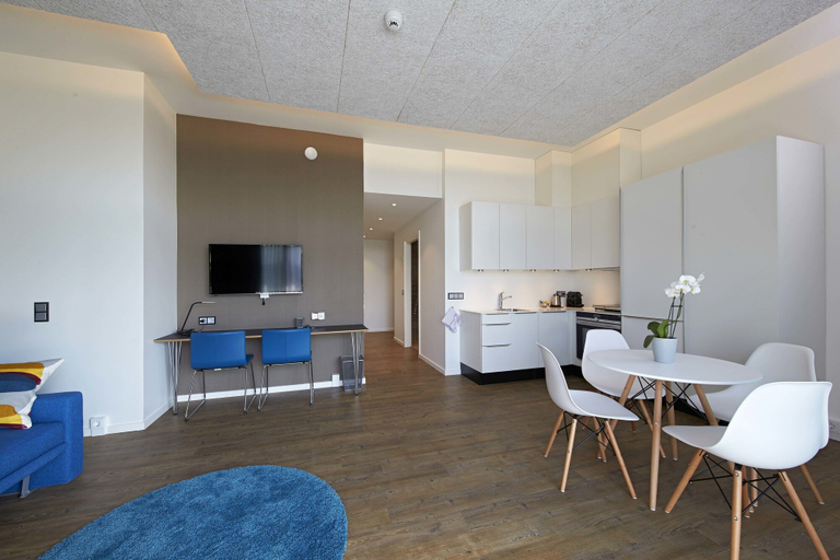Others 5, Living Suites, Rudersdal