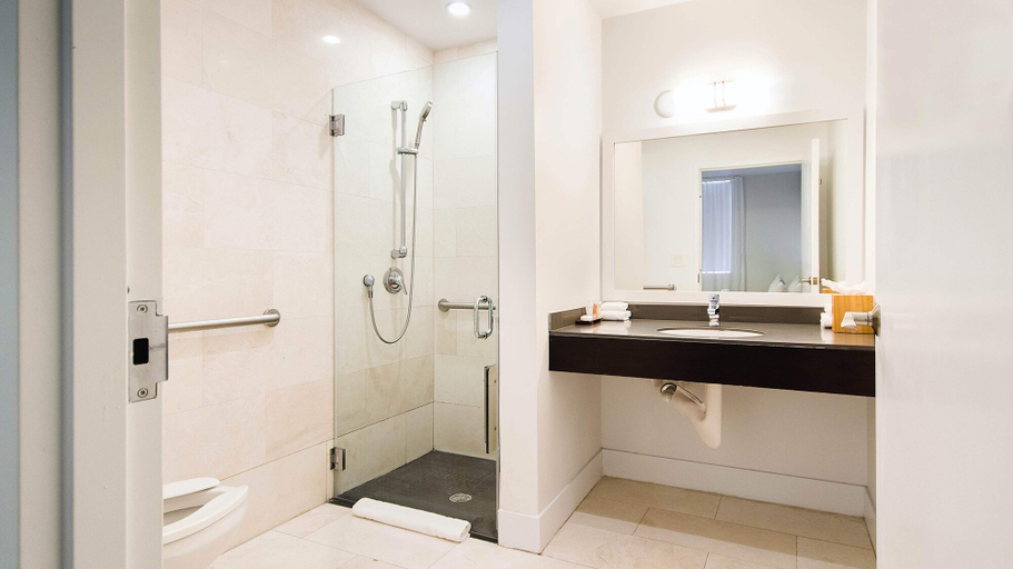 Bathroom 5, Casa Boutique Hotel, Miami-Dade