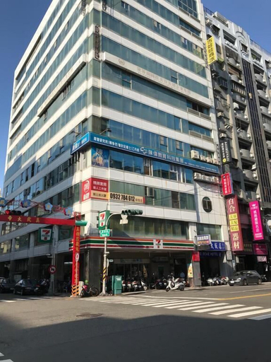 Exterior & Views 2, Big Bear Hotel, Kaohsiung