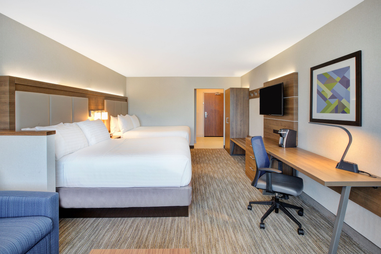 Bedroom 5, Holiday Inn Express & Suites NEW CASTLE, Lawrence