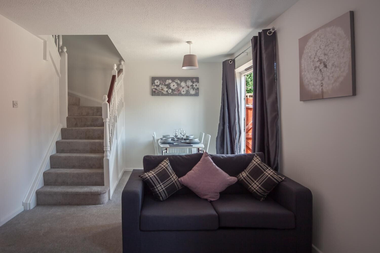 Others 5, Kestrel House, Herefordshire