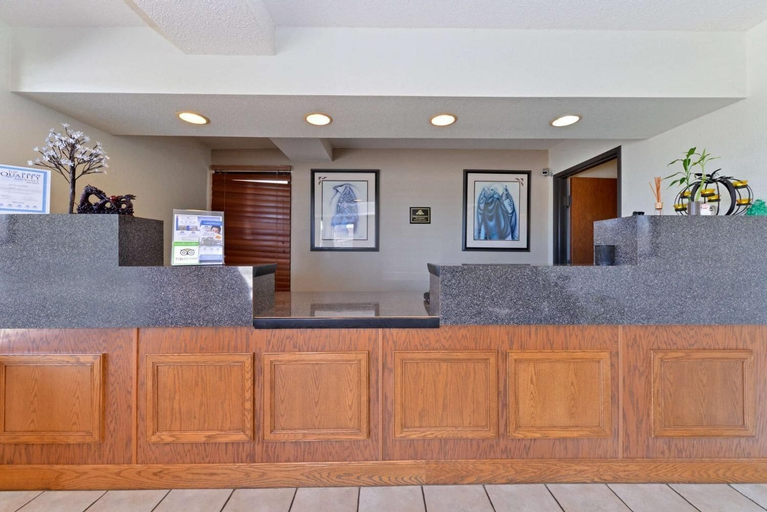 Public Area 2, Executive Plus Inn & Suites, Beckham
