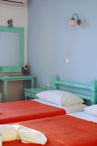 Bedroom 4, Hotel Paros, South Aegean