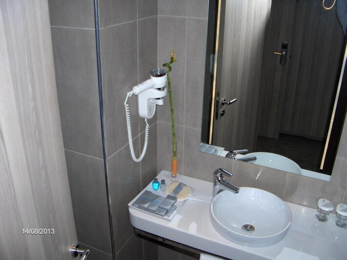 Bathroom 5, Ostimpark Business Hotel, Yenimahalle
