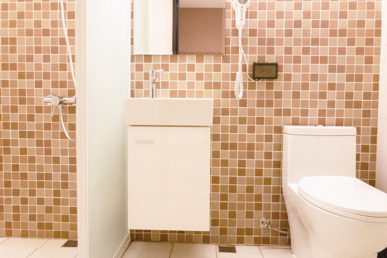 Bathroom 3, DiveCube Hotel, Taichung