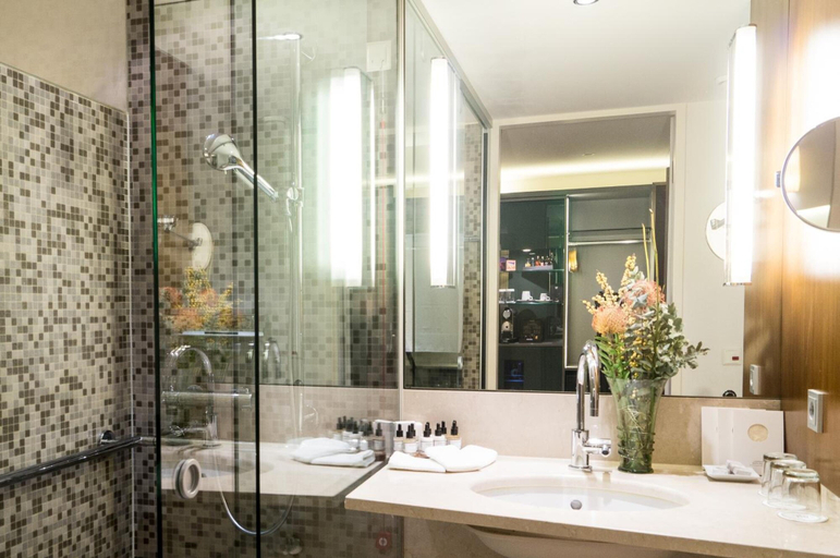 Bathroom 4, The Penz Hotel, Innsbruck