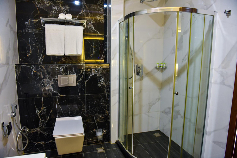 Bathroom 5, Admas Grand Hotel, Entebbe