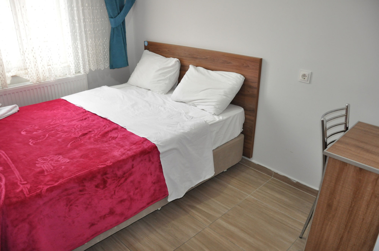Bedroom 4, Hotel Altug, Merkez