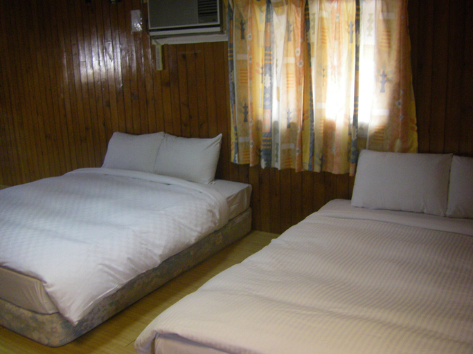 Bedroom 2, Meihua Lake Leisure Farm, Yilan