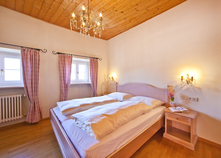 Bedroom 2, Hotel Tyrol, Bolzano