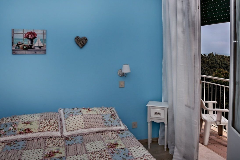 Bedroom 4, Hotel Santiago, Ravenna