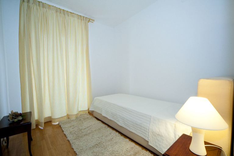 Bedroom 2, Apartments Villa Castello, Crikvenica