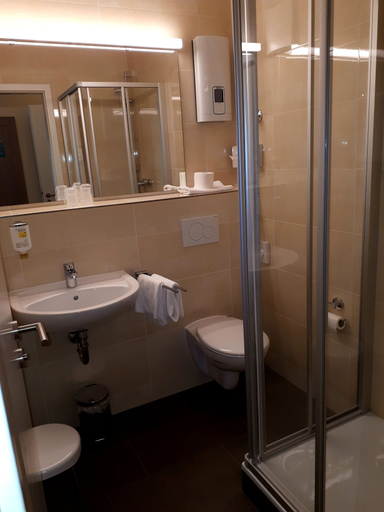 Bathroom, Hotel Dachsenfranz, Rhein-Neckar-Kreis