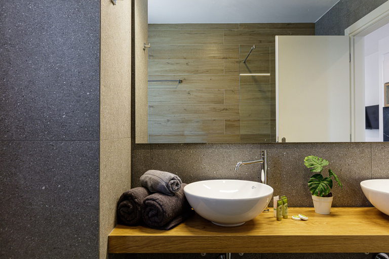 Bathroom 5, Eleven Boutique Suites, Crete