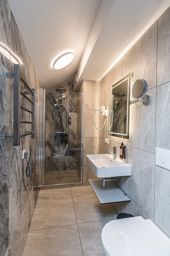 Bathroom 5, Old Mill Hotel, Klaipėdos