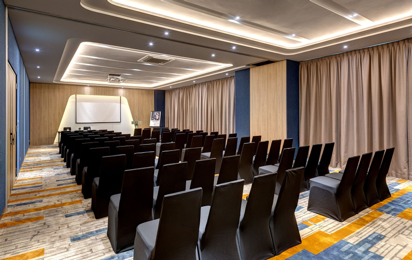 Business Facilities 30