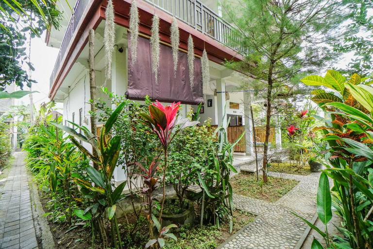 Exterior & Views 2, Molecha Guest House, Gianyar