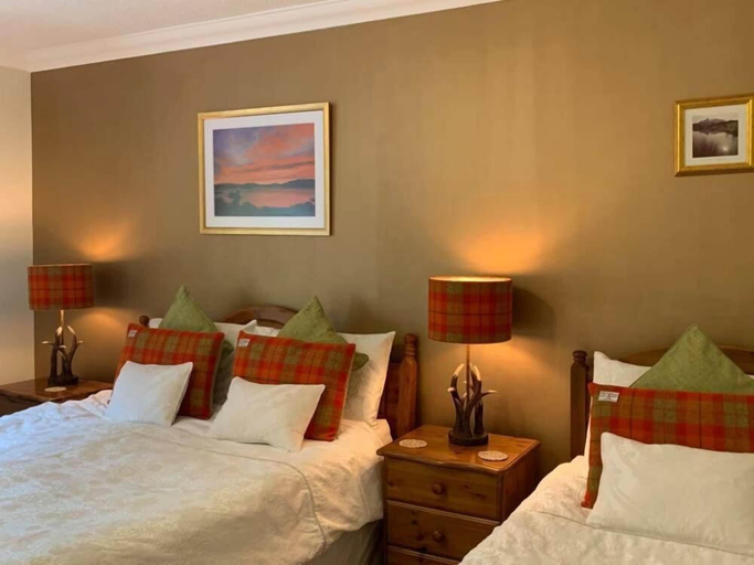 Bedroom 2, Ardno House, Highland