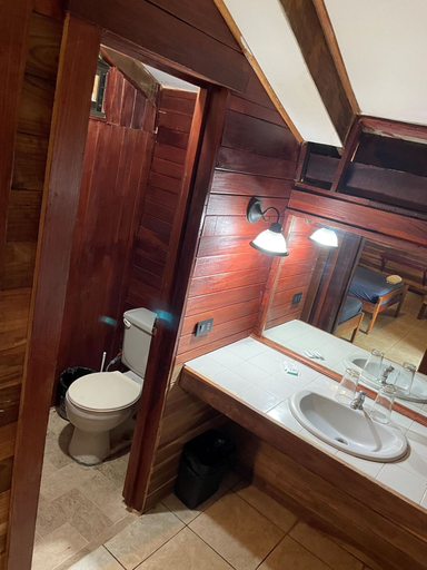 Bathroom 5, Perla Negra Beachfront, Talamanca