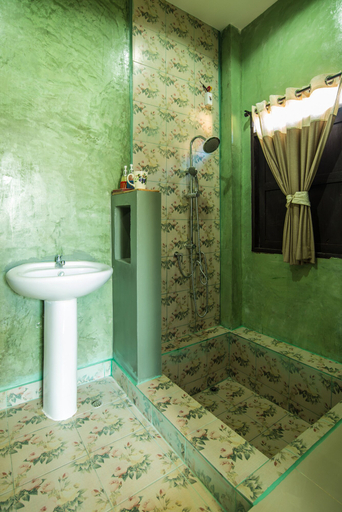 Bathroom 3, Pai Nai Fun Resort, Pai