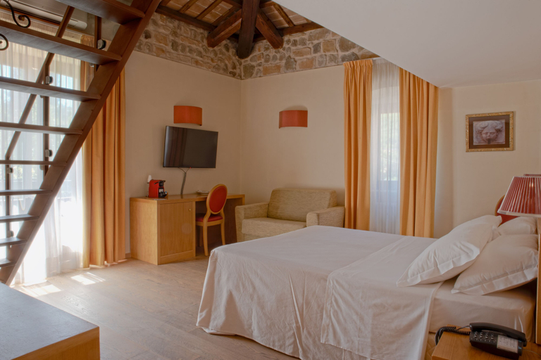 Bedroom 3, Hotel 99 Cannelle, L'Aquila